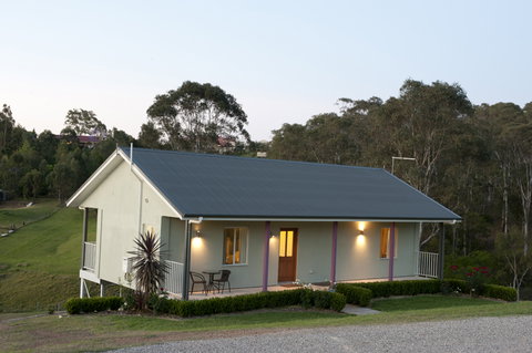 Highfields Country Cottages - Tourism Gold Coast 13