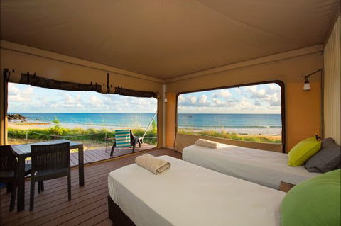 Banubanu Beach Retreat - Tourism Gold Coast 2