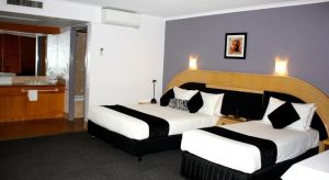 Comfort Inn Airport International  - Tourism Gold Coast 0
