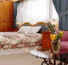 Chalet Swisse Spa Retreat - Tourism Gold Coast