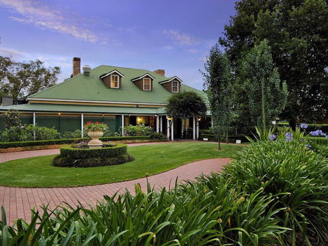 The Guest House - Tourism Gold Coast 0