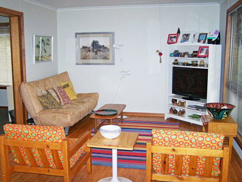Monaro Cottage - Tourism Gold Coast 7