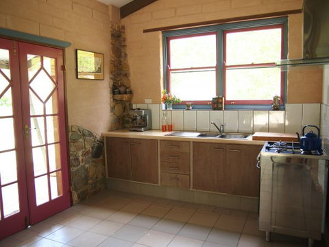 Mudbrick And Stone Hideaway Bellingen - Tourism Gold Coast 4