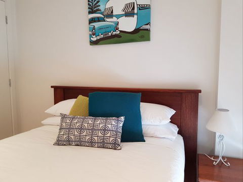Newcastle Terraces And Apartments - Harbourside Apartment - Tourism Gold Coast 21