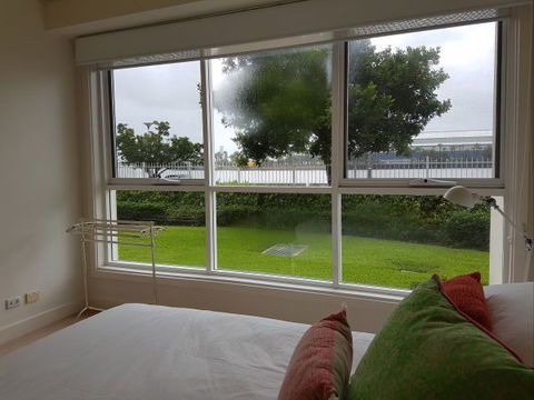 Newcastle Terraces And Apartments - Harbourside Apartment - Tourism Gold Coast 24