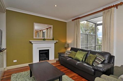 Elderslie House - Tourism Gold Coast 14