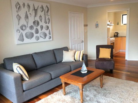 Avalon Seashells - Tourism Gold Coast 1