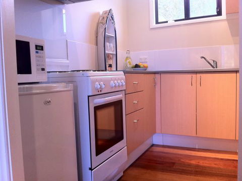 Avalon Seashells - Tourism Gold Coast 3