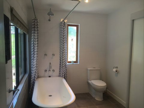 Blackwattle Farm Bed And Breakfast And Farm Stay - Tourism Gold Coast 5