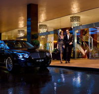 Four Seasons Hotel Sydney - Tourism Gold Coast