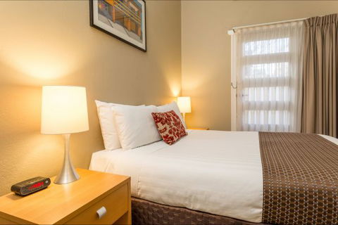 Globe Apartments - Tourism Gold Coast 2
