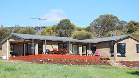 Penneshaw Lodge - Tourism Gold Coast 0