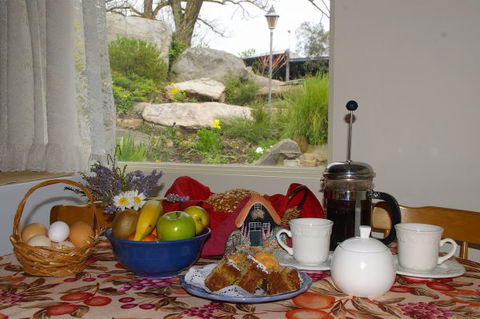 Naimanya Cottage - Tourism Gold Coast 1
