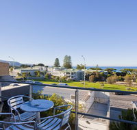 Phoenix Apartments - Tourism Gold Coast