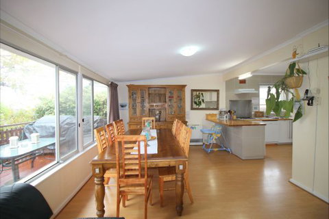 Christies Cottage For Holidays And Relocations. - Tourism Gold Coast 12
