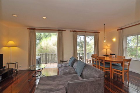 Villa Siena - Tourism Gold Coast 6
