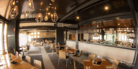 Berri Hotel - Tourism Gold Coast 6