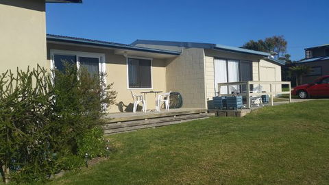 Carmen's Inn - Tourism Gold Coast 2