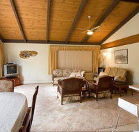 Chisholm Heights CBD Accommodation - Tourism Gold Coast