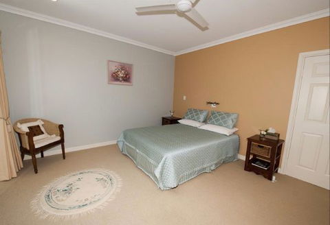 Crabapple Lane Bed And Breakfast - Tourism Gold Coast 0
