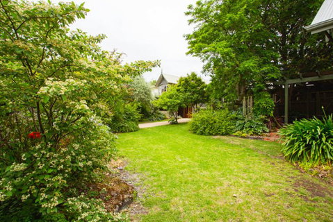 Oak Tree Lodge - Tourism Gold Coast 4