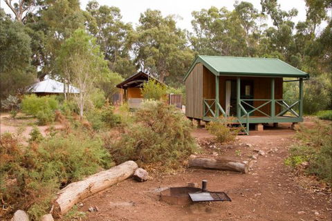 Alligator Lodge - Mount Remarkable National Park - Tourism Gold Coast 0