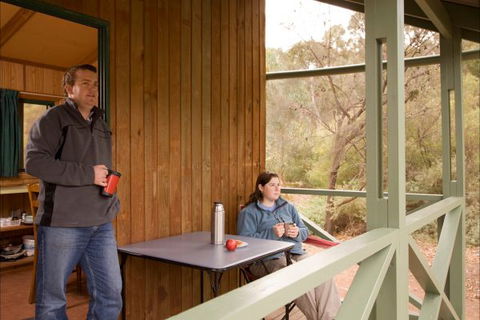 Alligator Lodge - Mount Remarkable National Park - Tourism Gold Coast 2