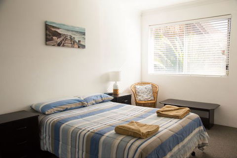Reef Resort Apartments - Tourism Gold Coast 8