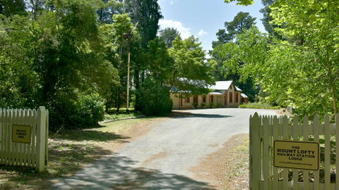 Mount Lofty Railway Station - Tourism Gold Coast 7