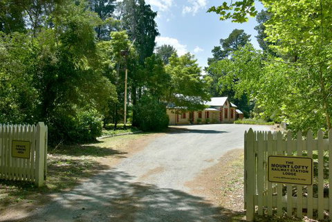 Mount Lofty Railway Station - Tourism Gold Coast 0