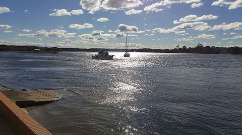 Riverside Resort @ Port - Tourism Gold Coast 4