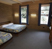 Feathertop Chalet - Tourism Gold Coast