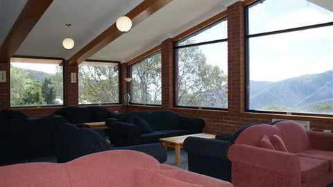 Gebi's Apartments - Tourism Gold Coast 0