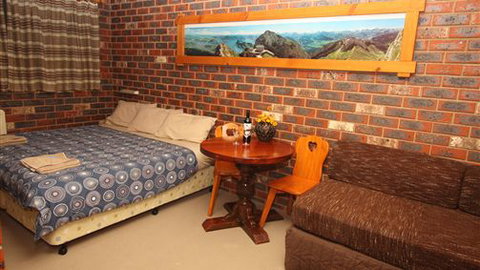 Koki Alpine Resort & Hire - Tourism Gold Coast 1