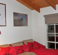 Two Mountains Lodge - Tourism Gold Coast