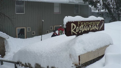 Feathertop Alpine Lodge - Tourism Gold Coast 1