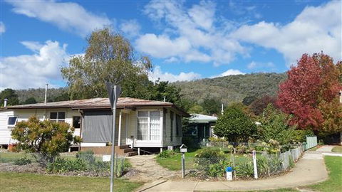 Lakeside Vista Holiday House - Tourism Gold Coast 5