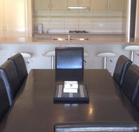 Anchorage by the Lake - Tourism Gold Coast