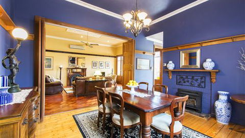 Avalon Guesthouse - Tourism Gold Coast 5