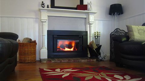 Goldfields Cottage - Tourism Gold Coast 1