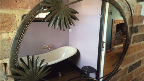 Goldfields Cottage - Tourism Gold Coast 5
