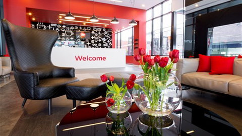 Tune Hotel Melbourne - Tourism Gold Coast 1