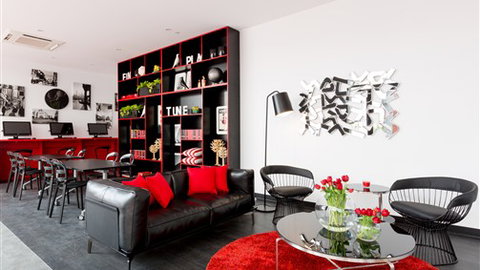 Tune Hotel Melbourne - Tourism Gold Coast 2