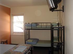 Backpack Oz And The Guest House - Tourism Gold Coast 1