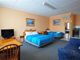 Best Western Melaleuca Apartments - Tourism Gold Coast 1