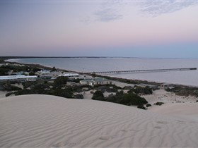 Fowlers Bay Caravan Park - Tourism Gold Coast 0