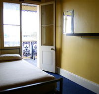 Glenelg Beach Hostel - Tourism Gold Coast