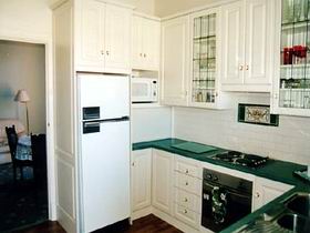 Grandview House Apartments - Glenelg - Tourism Gold Coast 1