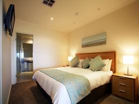 Links Lady Bay Golf Resort - Tourism Gold Coast 1
