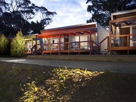 Longview Vineyard Apartments - Tourism Gold Coast 0